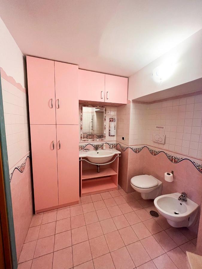 Emmanuelle casa vacanza a Corricella Procida Esterno foto